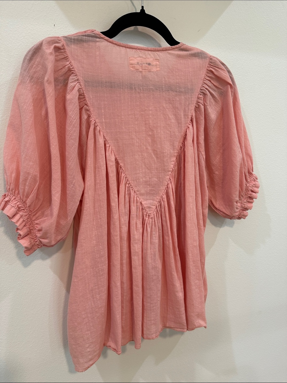 THE GREAT. Pink Ruffle Puff-Sleeve Blouse. Boho. Cottage Core. Coastal Cowgirl. - Picture 12 of 12